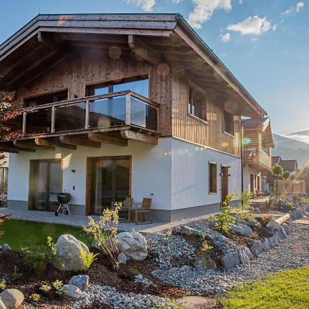 Apartment In Wald Im Pinzgau With A Carport מראה חיצוני תמונה