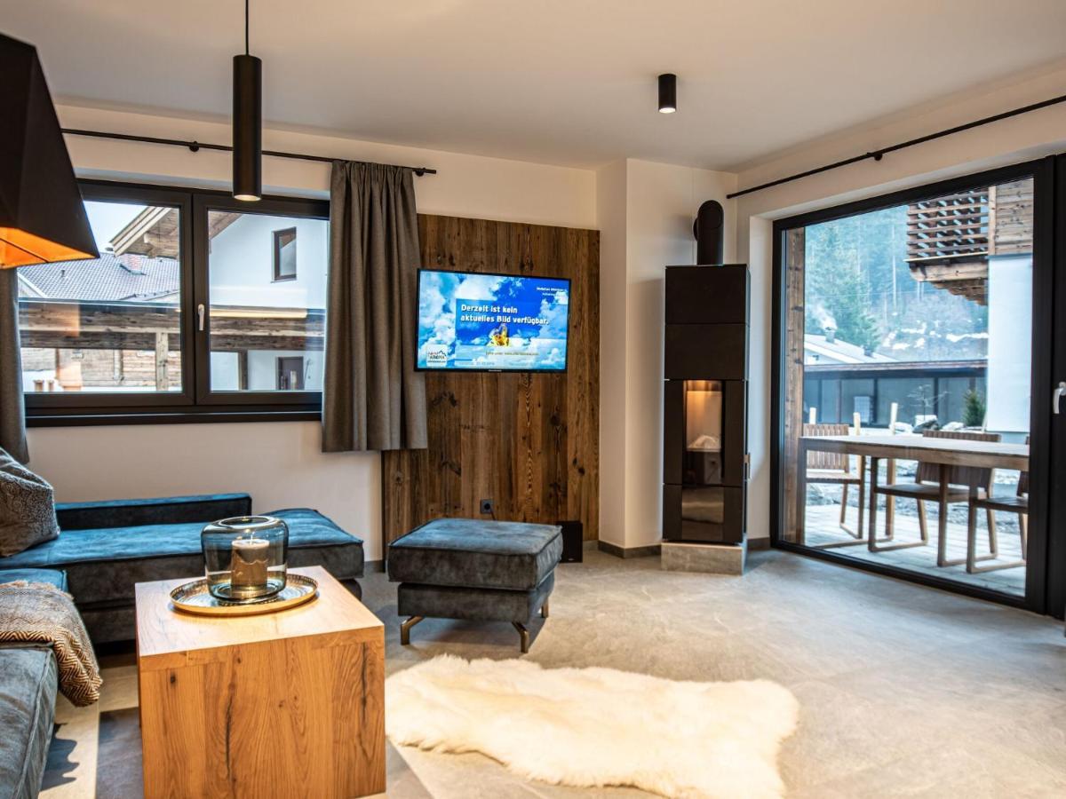 Apartment In Wald Im Pinzgau With A Carport מראה חיצוני תמונה