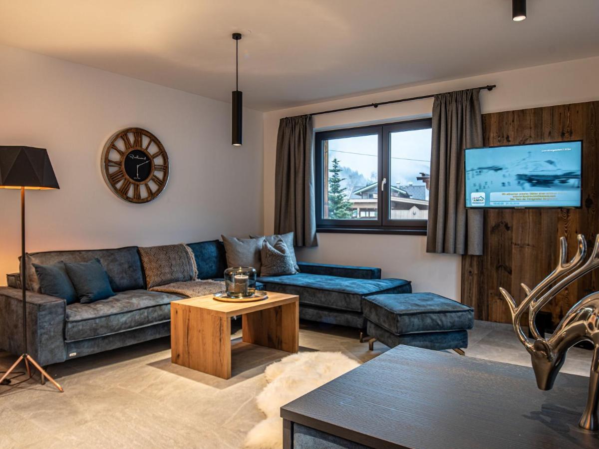 Apartment In Wald Im Pinzgau With A Carport מראה חיצוני תמונה