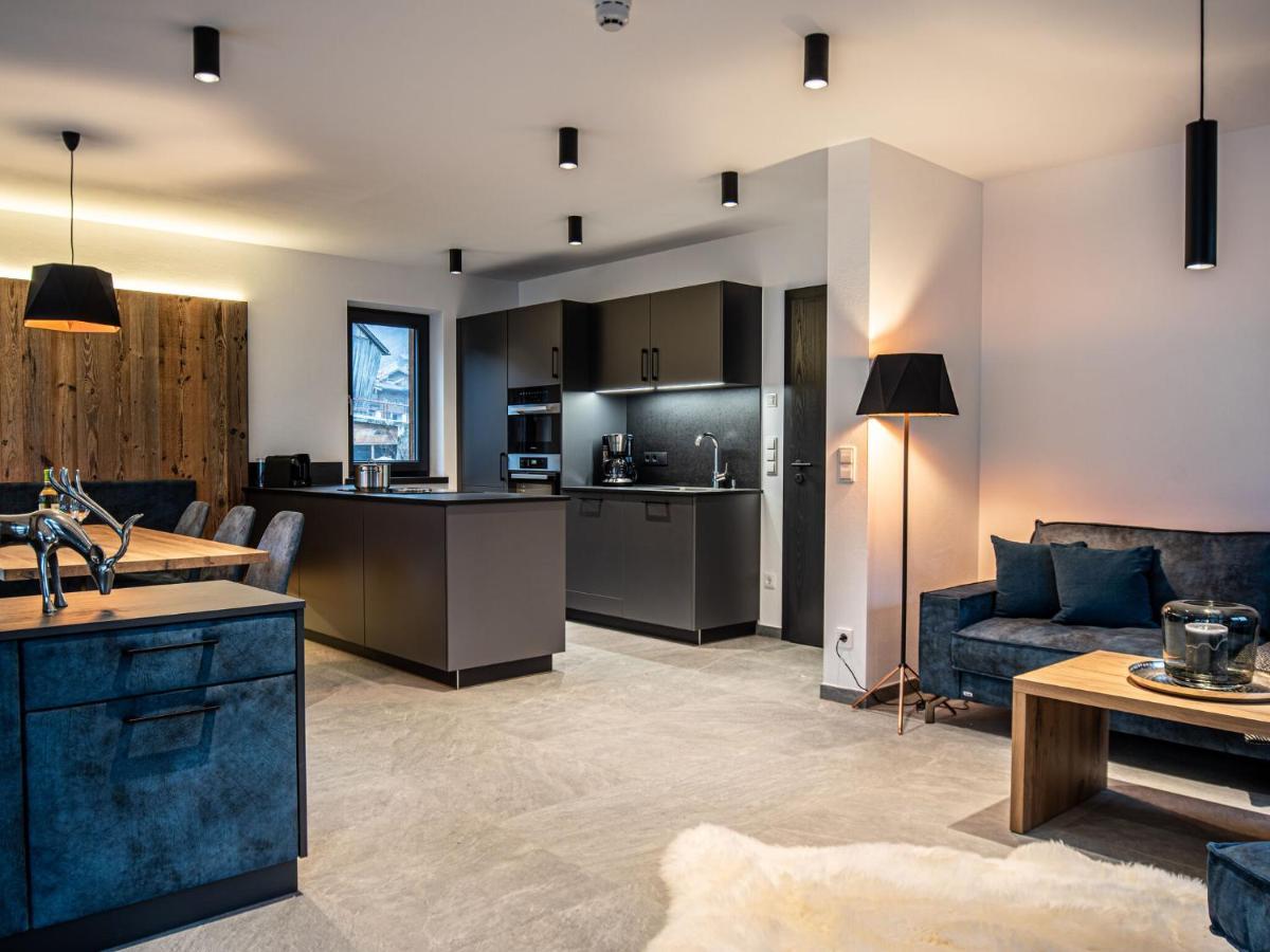 Apartment In Wald Im Pinzgau With A Carport מראה חיצוני תמונה