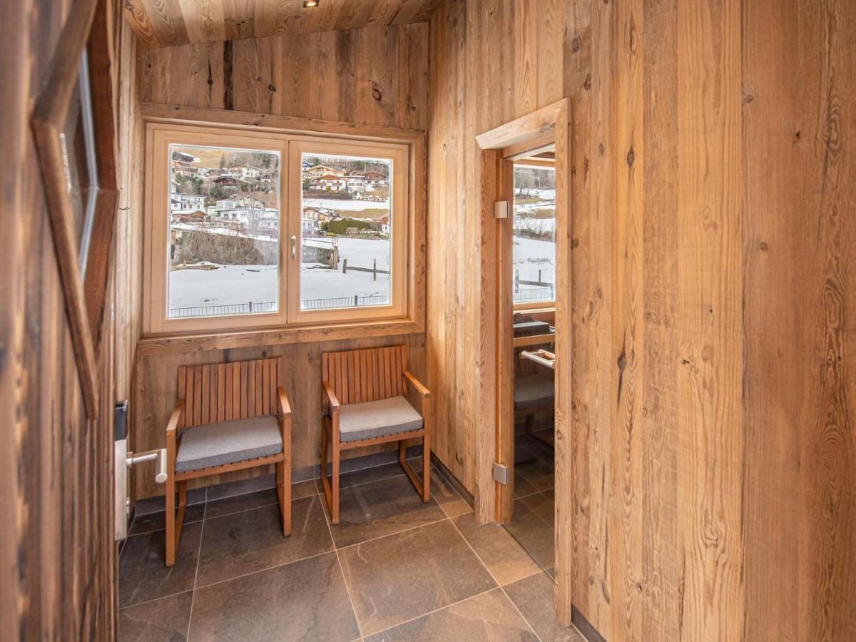 Apartment In Wald Im Pinzgau With A Carport מראה חיצוני תמונה
