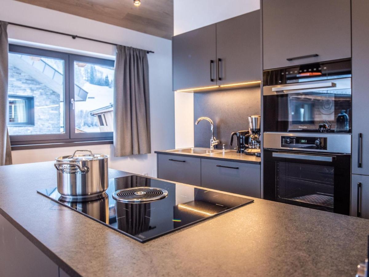 Apartment In Wald Im Pinzgau With A Carport מראה חיצוני תמונה